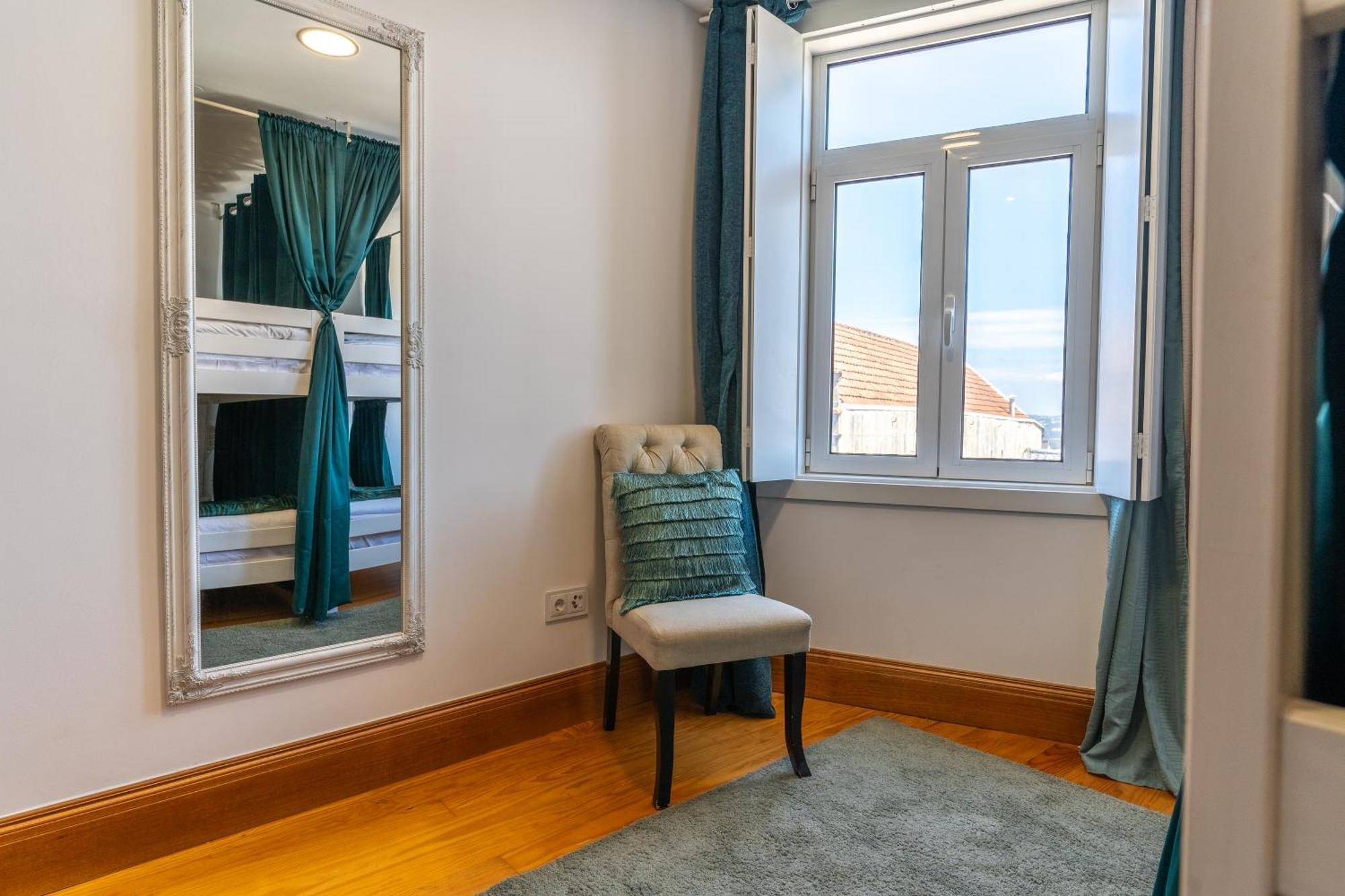 Cozy Nest Hostel Porto Exterior foto