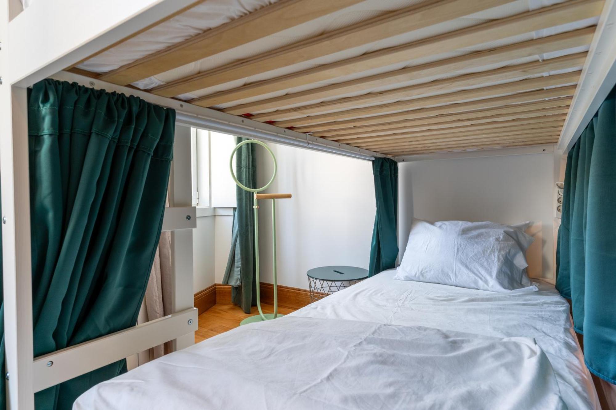 Cozy Nest Hostel Porto Exterior foto